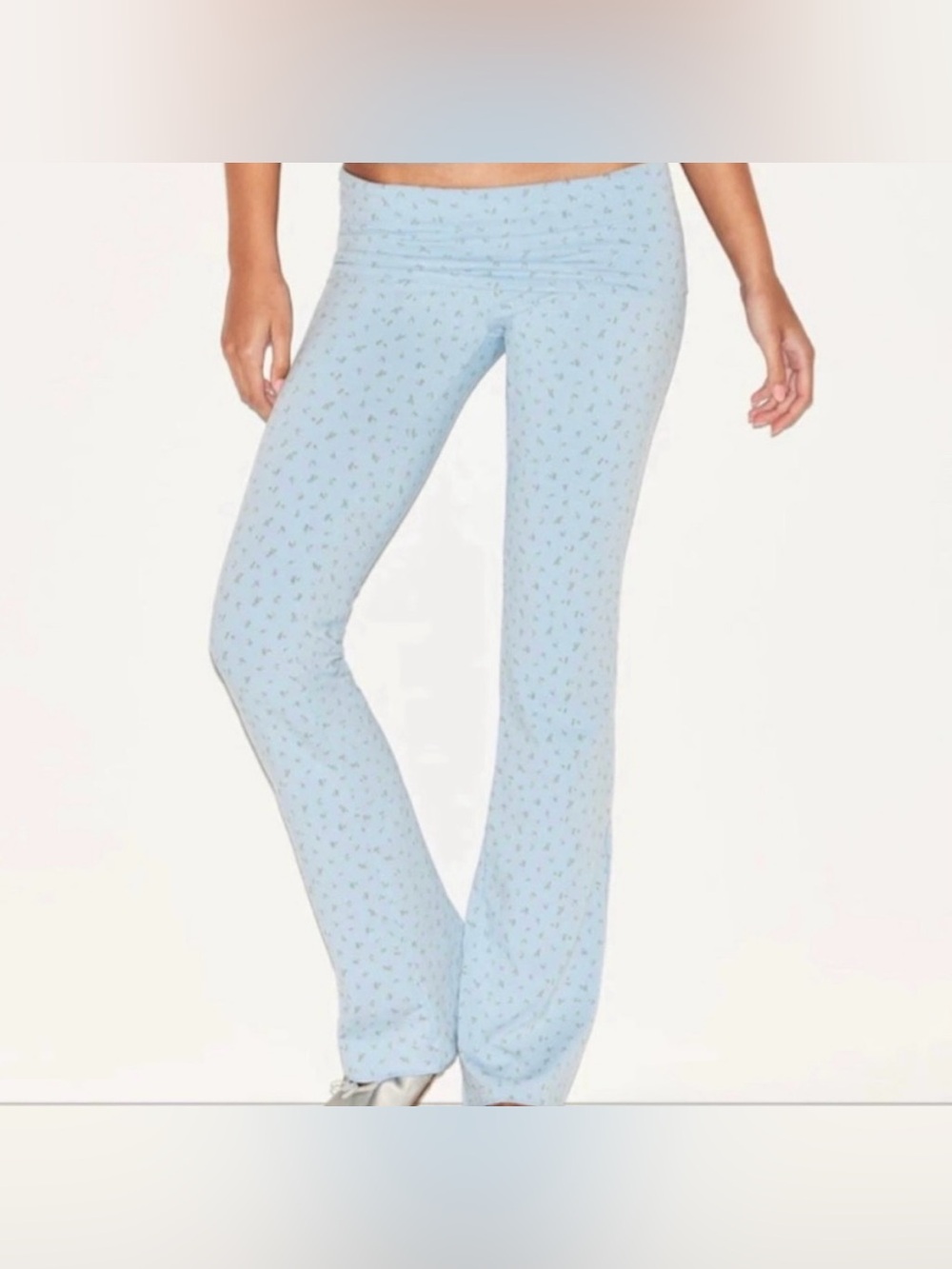 Skims Powder Blue Micro Floral Cotton Jersey T-Shirt and Foldover Pant Set